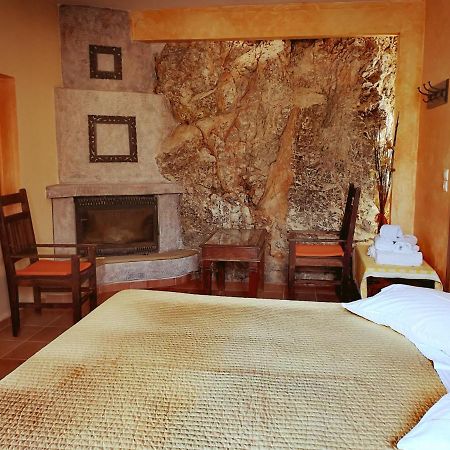 Flygonion Guesthouse Kyriaki Exterior photo