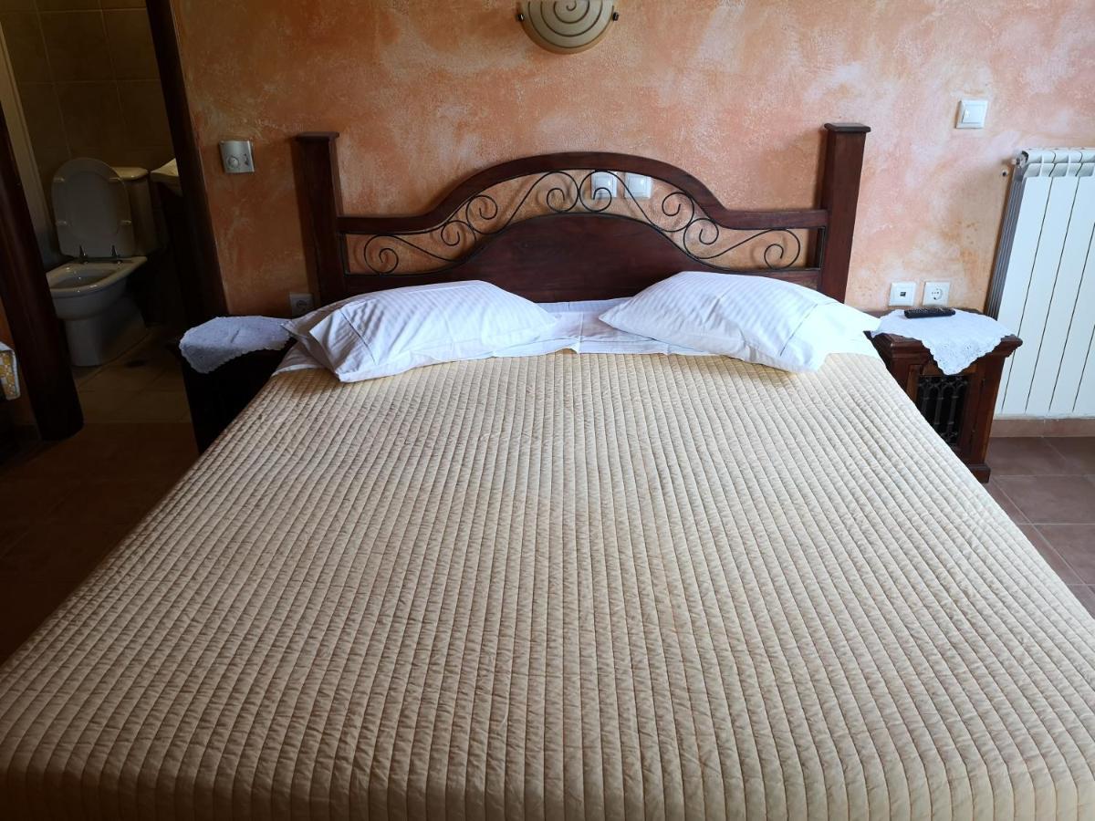 Flygonion Guesthouse Kyriaki Exterior photo