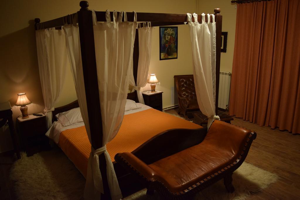 Flygonion Guesthouse Kyriaki Exterior photo