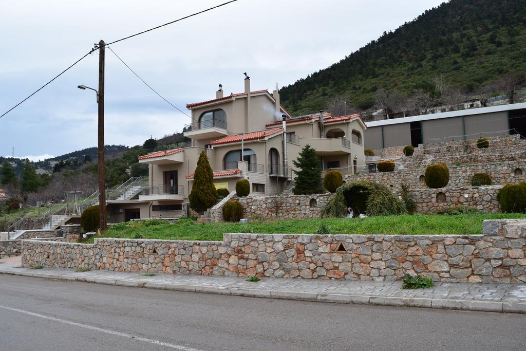 Flygonion Guesthouse Kyriaki Exterior photo